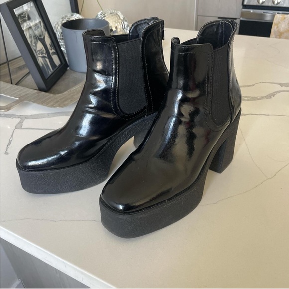 Eco-Friendly Steve Madden Cool Planet Lilly Platform Booties!! - Picture 4 of 4